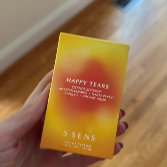 Happy Tears Eau de Parfum - Cream - Picture 2 of 4